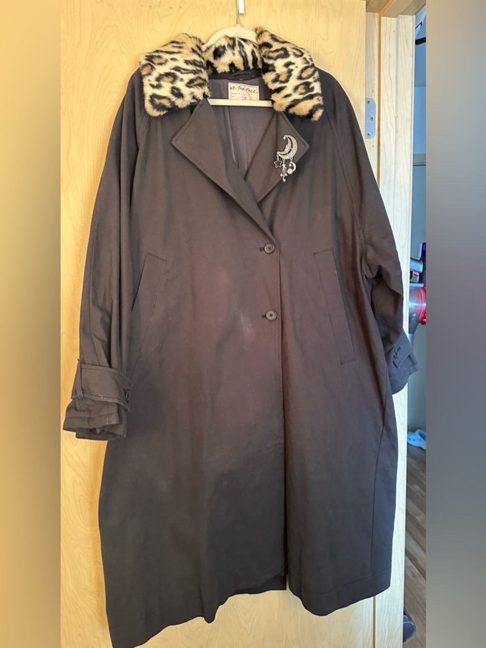 We The Free Dark Grey Trench Coat with Removable Leopard Faux Fur Collar - Picture 2 of 15